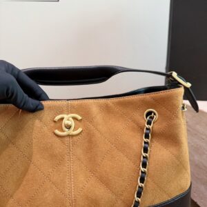 Two-Tone Suede Hobo Shoulder Bag - Camel / Black