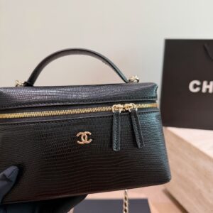 Black Textured Leather Vanity Case Bag - Black