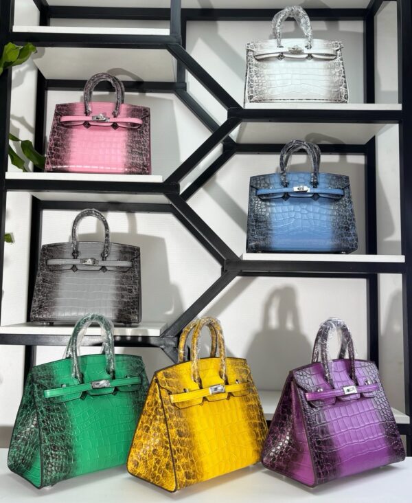 25cm-30cm Crocodile-Embossed Cowhide Top Handle Bag - cowhide with crocodile embossing