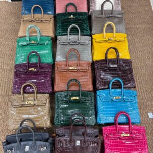 25cm-30cm Crocodile-Embossed Cowhide Top Handle Bag - cowhide with crocodile embossing