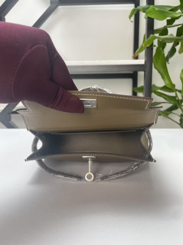 Transparent-Handle Textured Cowhide Top Handle Bag - product detail